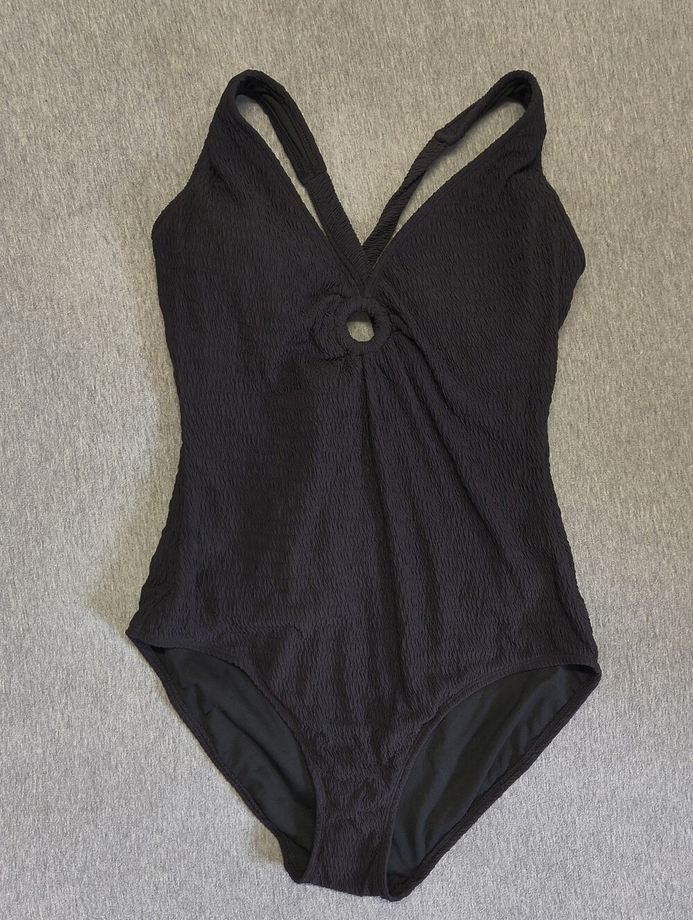 Shade & Shore Women’s Crinkle Plunge One‑Piece – Black (Size XL)